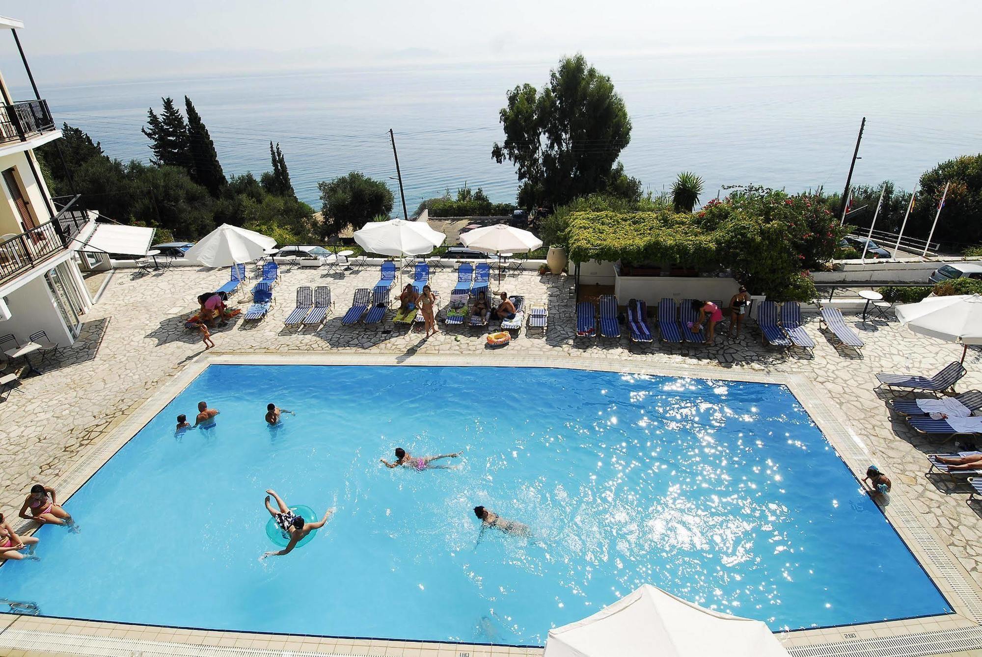 Belvedere Hotel Agios Ioannis Peristerion Exterior foto